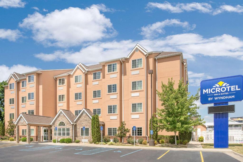 Microtel Inn & Suites by Wyndham Tuscumbia/Muscle Shoals - main image