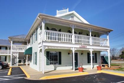 Key West Inn - Tuscumbia - image 6