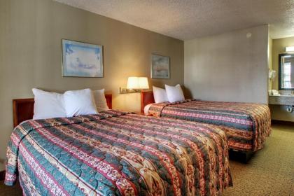 Key West Inn - Tuscumbia - image 7