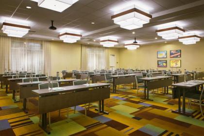 Fairfield Inn & Suites by Marriott Tustin Orange County - image 13