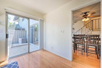 Townhome with Pool Access 8 Mi to Disneyland! - image 13