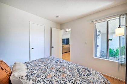 Townhome with Pool Access 8 Mi to Disneyland! - image 14