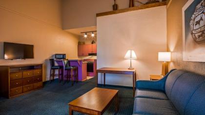 Sure Stay Plus by Best Western Twentynine Palms Joshua Tree - image 7