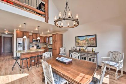 Gorgeous Twin Lakes Home with Deck Overlooking Mtns! - image 7