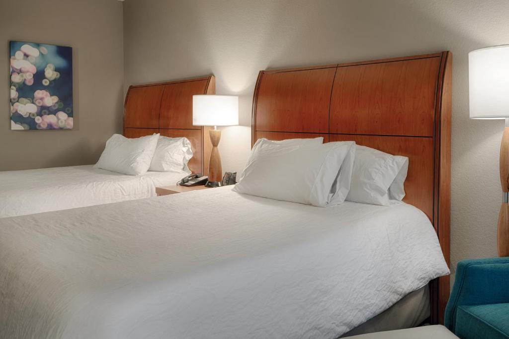 Hilton Garden Inn Cleveland/Twinsburg - image 3