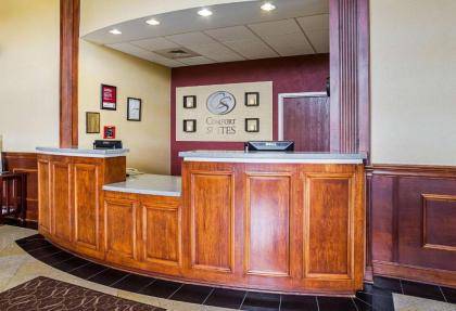 Comfort Suites Twinsburg - image 9