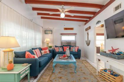 Blue Bungalow - image 2