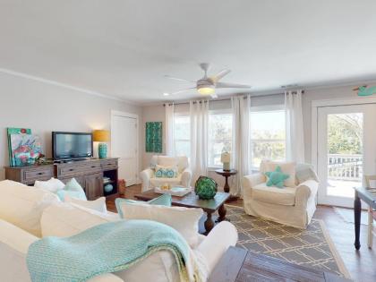 Heated Pool Access Brand New Rental Tybee Beach Bungalow - image 9