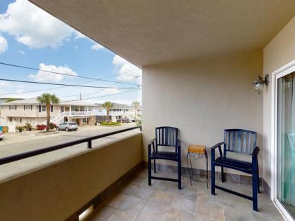 Brand New Listing! Heated Pool Access Steps from Beach Restaurants & Shopping! - image 8