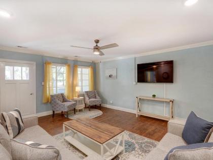 Heated Pool Access Large Tybee Home Walking Distance to Beach & Memorial Park! - image 1