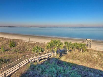 Updated Tybee Condo Community Pool Gone Coastal Beautiful Water Views Short Walk to Beach - image 10