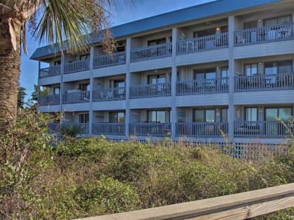 Updated Tybee Condo Community Pool Gone Coastal Beautiful Water Views Short Walk to Beach - image 15