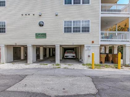 Heated Pool Access Perfectly Located Tybee Condo Short Walk to Beach & More! - image 10