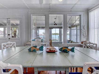 Large Tybee Beach Home on Back River with Private Dock Heated Pool Access! - image 10