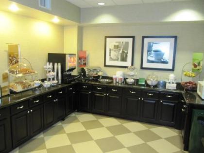 Hampton Inn Lindale/Tyler - image 3