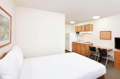 WoodSpring Suites Tyler Rose Garden - image 4