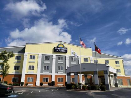 Days Inn  Suites by Wyndham Union City