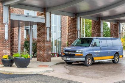 Cambria Hotel Akron - Canton Airport - image 10