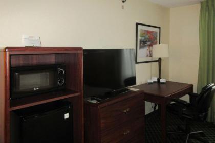 Quality Inn & Suites Uniontown - image 6