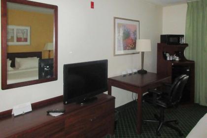 Quality Inn & Suites Uniontown - image 8