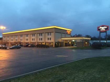 Hampton Inn Uniontown - image 7