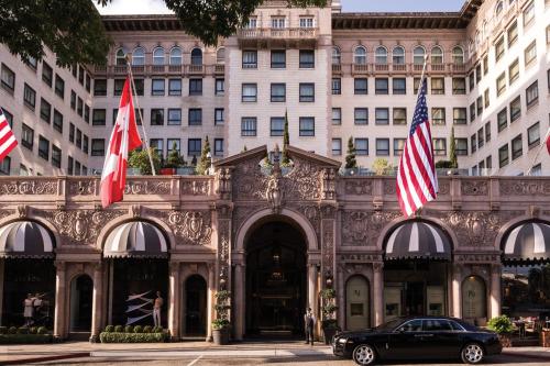 Beverly Wilshire A Four Seasons Hotel - main image