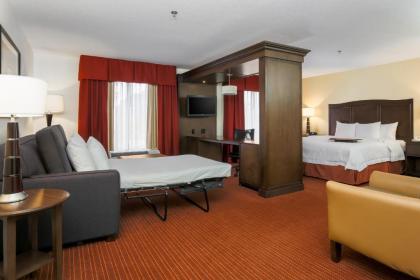 Hampton Inn Champaign/Urbana - image 10