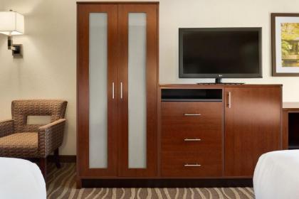 Holiday Inn Hotel & Suites Des Moines-Northwest an IHG Hotel - image 8