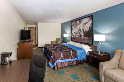 Super 8 by Wyndham Urbandale/Des Moines Area - image 9