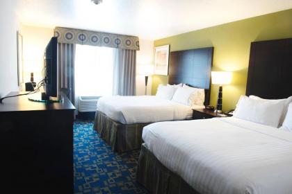 Holiday Inn Express and Suites Urbandale Des Moines an IHG Hotel - image 14