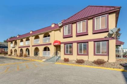 Econo Lodge Urbandale - image 13