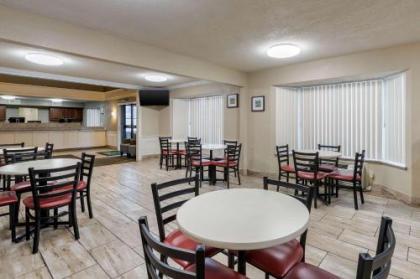 Quality Inn & Suites Des Moines - image 2