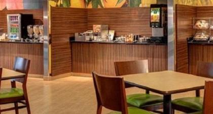 Fairfield Inn & Suites by Marriott Des Moines Urbandale - image 3