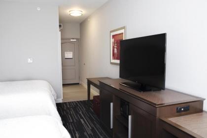 Hampton Inn & Suites Des Moines/Urbandale Ia - image 14