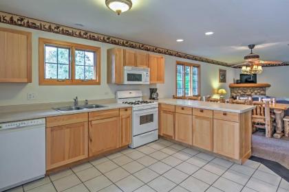 Cozy Townhome Half Mi to Starved Rock State Park! - image 2