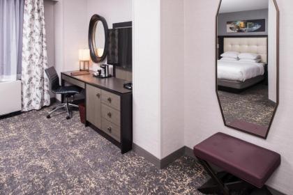 DoubleTree by Hilton Hotel Utica - image 14