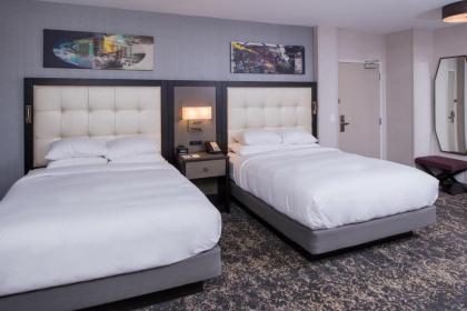 DoubleTree by Hilton Hotel Utica - image 9