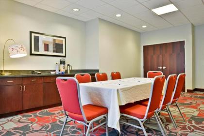 Holiday Inn Express & Suites Utica an IHG Hotel - image 15