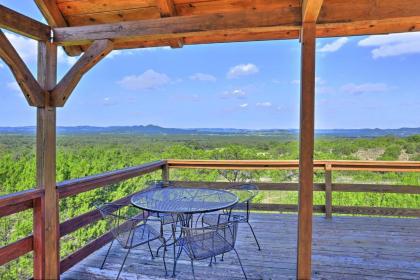 Family Home with Mtn Viewing Deck Near Utopia Park! - image 14