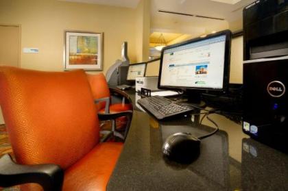 Holiday Inn Express Uvalde - image 8