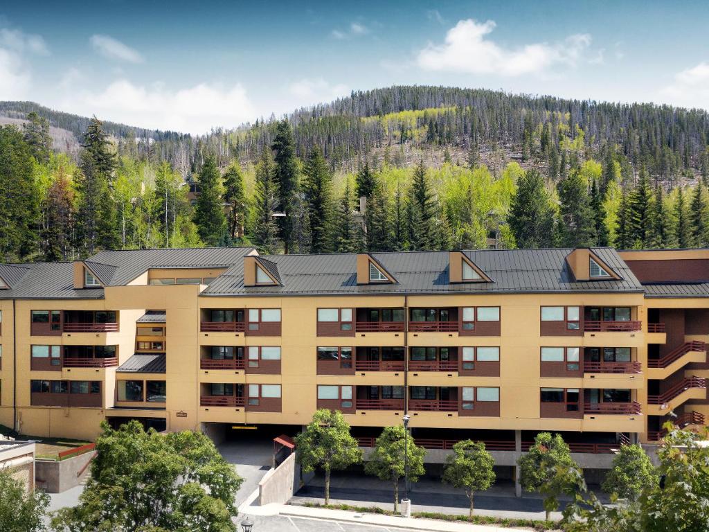 Marriott's StreamSide Douglas at Vail - main image