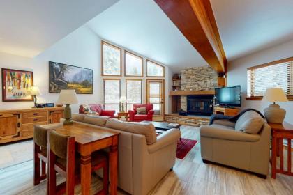 Spacious Creekside 3 Bedroom East Vail Townhome #D5 - image 2