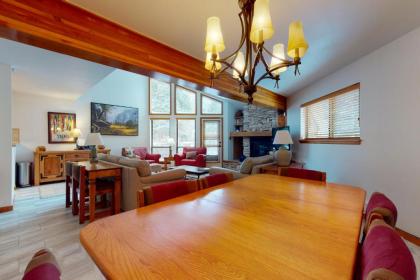 Spacious Creekside 3 Bedroom East Vail Townhome #D5 - image 3