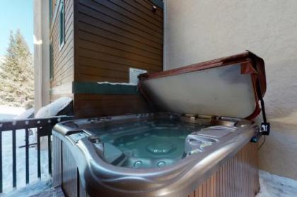 Cute 2 Bedroom East Vail Condo #1202 w/ Hot Tub and Shuttle. - image 2