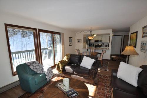 Cozy 2 Bedroom East Vail Condo #1404 w/ Fireplace. - image 2