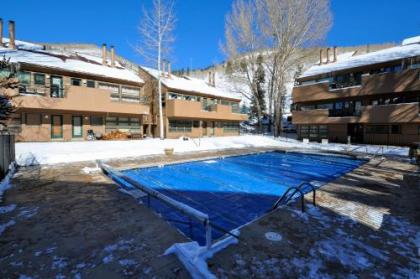 Remodeled 2 Bedroom East Vail Condo 6G with Hot Tub Market Free Shuttle - image 2