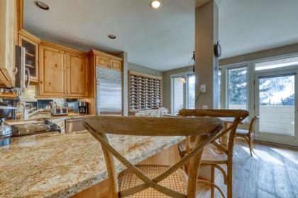 Premier Sun Vail Condo - image 12