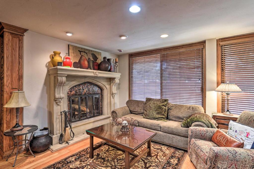 Updated Condo Walk to Vail Village and Ski Shuttle! - image 5