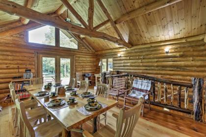 Valders Log Cabin near EEA Air Show and Sheboygan! - image 12