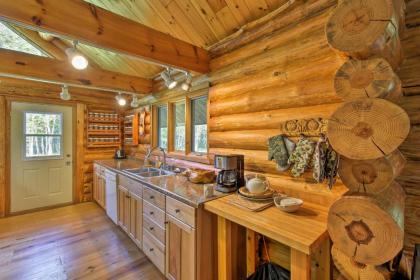 Valders Log Cabin near EEA Air Show and Sheboygan! - image 14